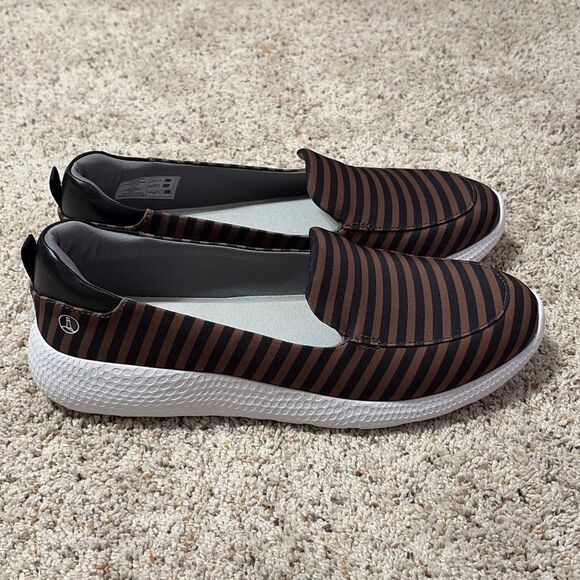 Lands' End Black Tan Gatas Comfort Slip On Shoes Size 11 - Picture 6 of 10